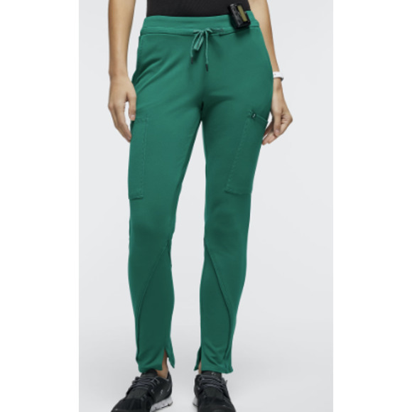 Jaanuu Pants - NWT JAANUU Hunter Green Women's Slim Cargo Pant Size M